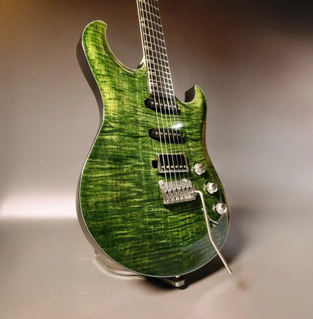 Green Emerald Tiger Burst MC